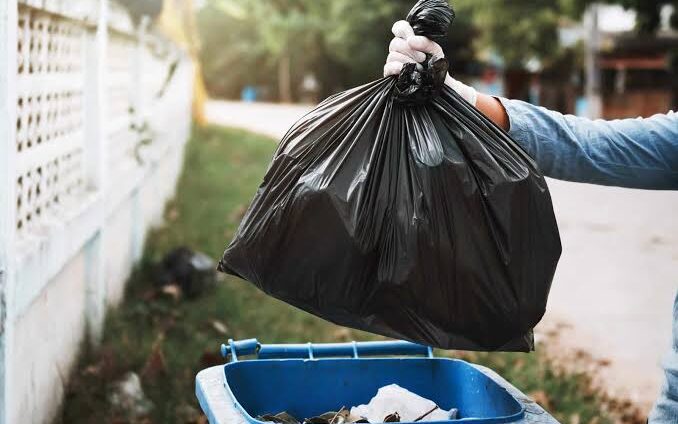 garbage removal service dubai